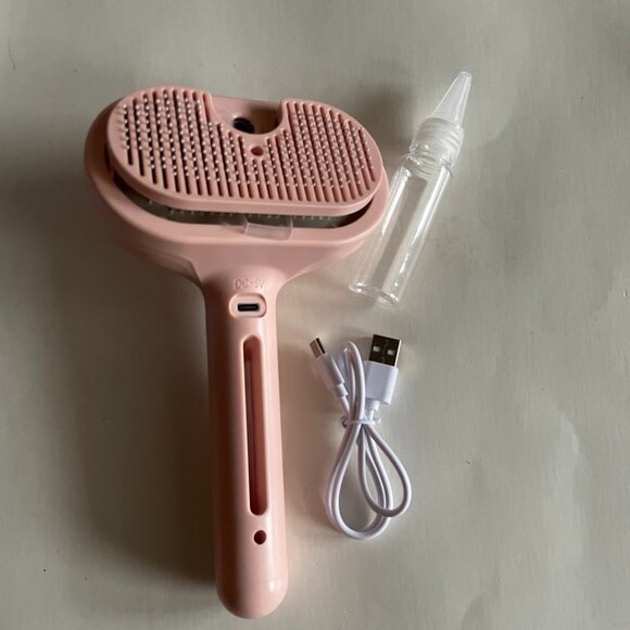 Pet Spray Hair Comb - Picture 1 of 11